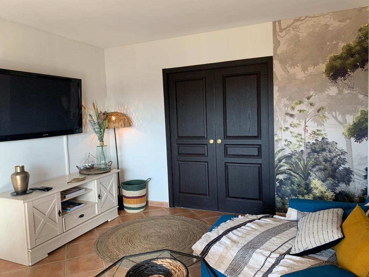 Villa Carioca Appartement Babord グジャン・メストラ エクステリア 写真