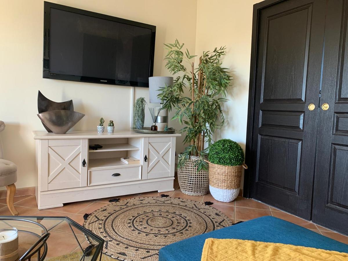 Villa Carioca Appartement Babord グジャン・メストラ エクステリア 写真
